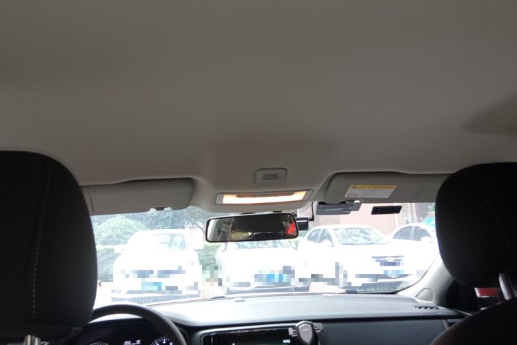 Used Roewe i6 2019 PLUS 1.6L CVT 4G Connected Luxury Deluxe Edition Headliner