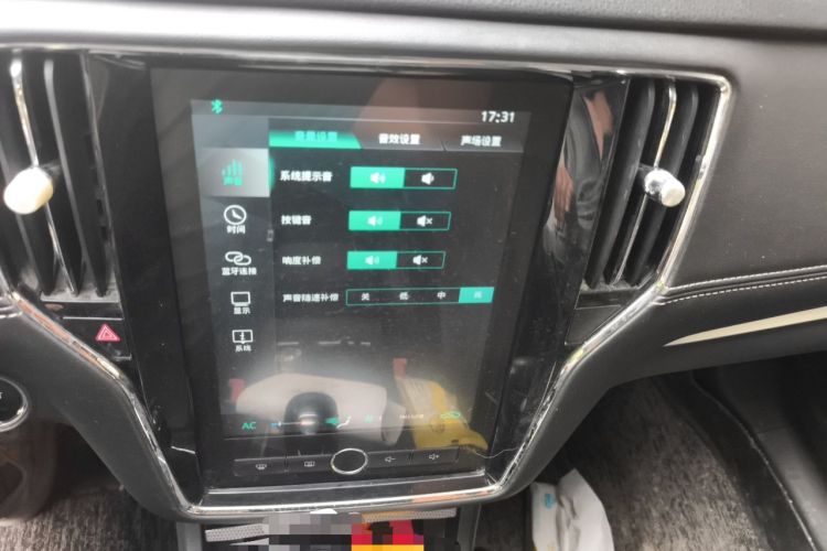 Used Roewe i6 2019 PLUS 20T TST 4G Connected Flagship Superb Edition Audio And AC Panel