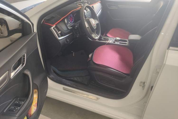 Used Roewe i6 2019 PLUS 1.6L CVT 4G Connected Luxury Deluxe Edition Driver Seat