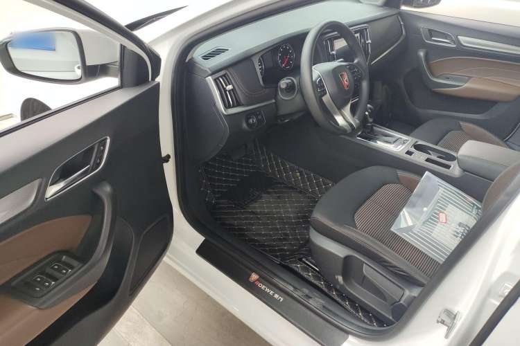 Used Roewe i6 2019 PLUS 1.6L CVT 4G Connected Luxury Deluxe Edition Driver Seat