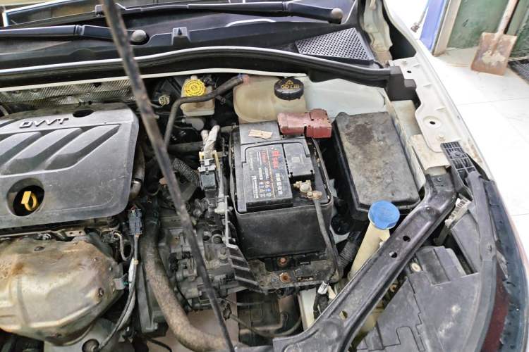 Used Roewe i6 2019 PLUS 1.6L Manual 4G Connect Flagship Deluxe Edition Engine Bay Left