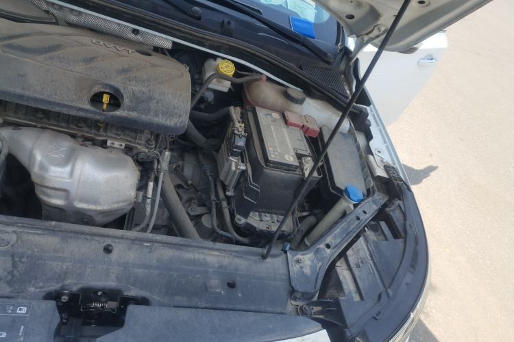 Used Roewe i6 2019 PLUS 1.6L CVT 4G Connected Flagship Deluxe Edition Engine Bay Left
