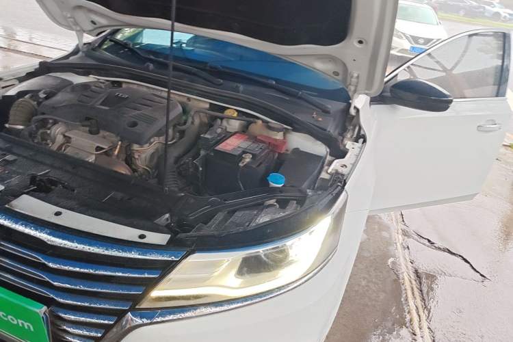 Used Roewe i6 2019 PLUS 20T TST 4G Connected Flagship Superb Edition Engine Bay Left