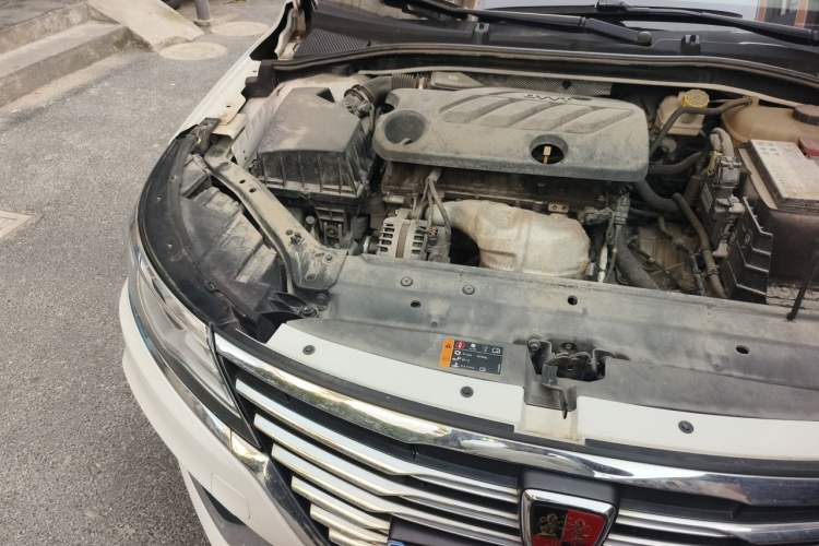 Used Roewe i6 2019 PLUS 1.6L CVT 4G Connected Flagship Deluxe Edition Engine Bay Right