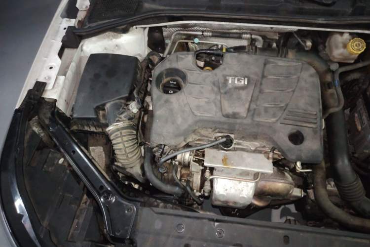 Used Roewe i6 2019 PLUS 20T TST 4G Connected Supreme Amazing Edition Engine Bay Right