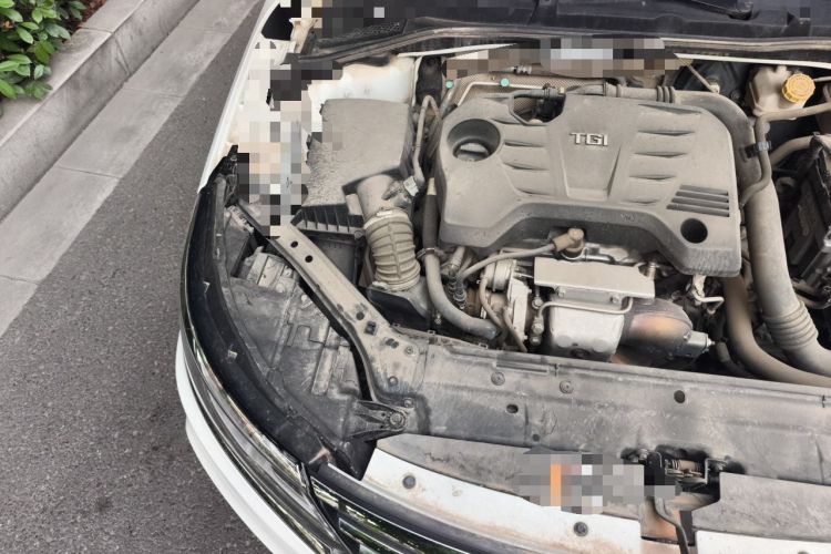 Used Roewe i6 2019 PLUS 20T TST 4G Connected Flagship Superb Edition Engine Bay Right