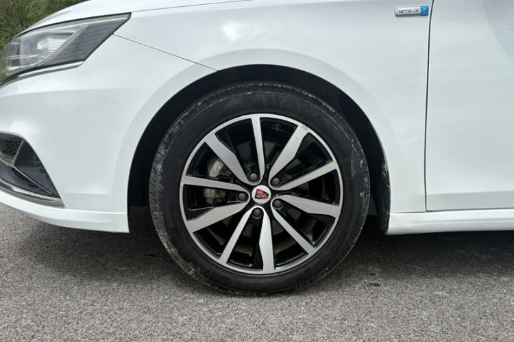 Used Roewe i6 2019 PLUS 20T TST 4G Connected Flagship Superb Edition Exterior 1