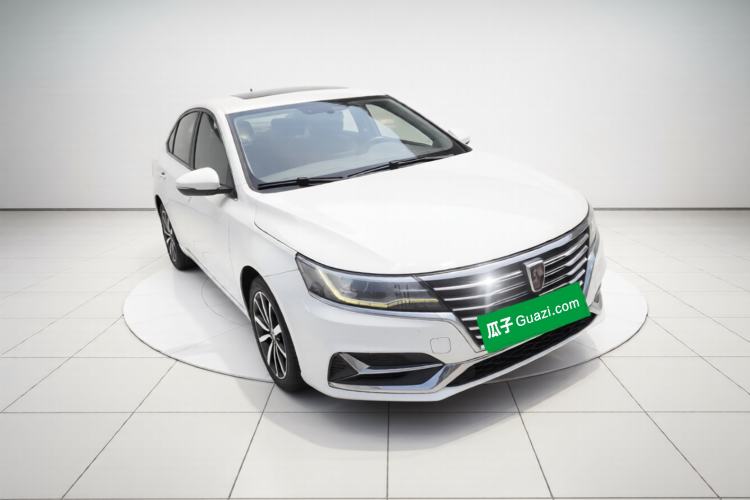 Used Roewe i6 2019 PLUS 20T TST 4G Connected Supreme Amazing Edition Exterior 2
