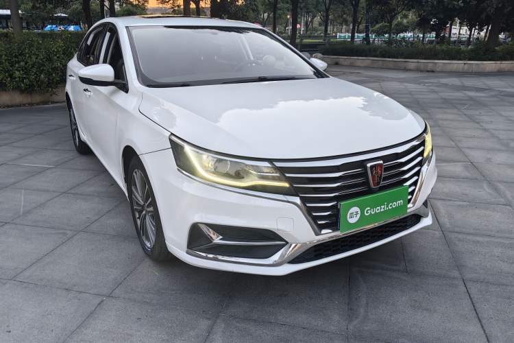 Used Roewe i6 2019 PLUS 1.6L CVT 4G Connected Flagship Deluxe Edition Exterior 2