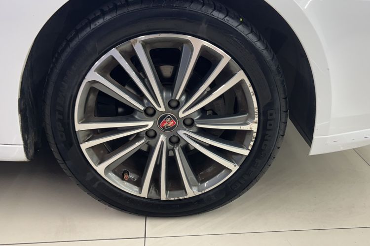Used Roewe i6 2019 PLUS 1.6L CVT 4G Connected Flagship Deluxe Edition Exterior 3