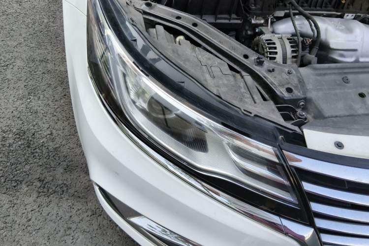Used Roewe i6 2019 PLUS 1.6L CVT 4G Connected Flagship Deluxe Edition Exterior 6