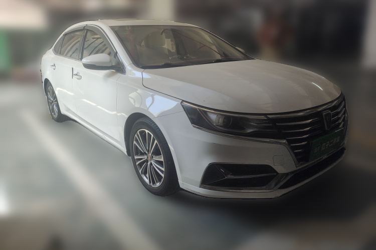 Used Roewe i6 2019 PLUS 1.6L CVT 4G Connected Luxury Deluxe Edition Front Right 45 Deg