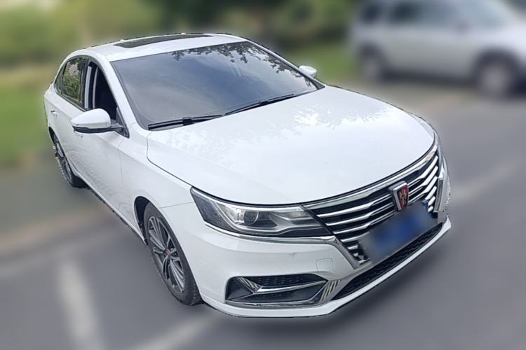 Used Roewe i6 2019 PLUS 1.6L CVT 4G Connected Flagship Deluxe Edition Front Right 45 Deg