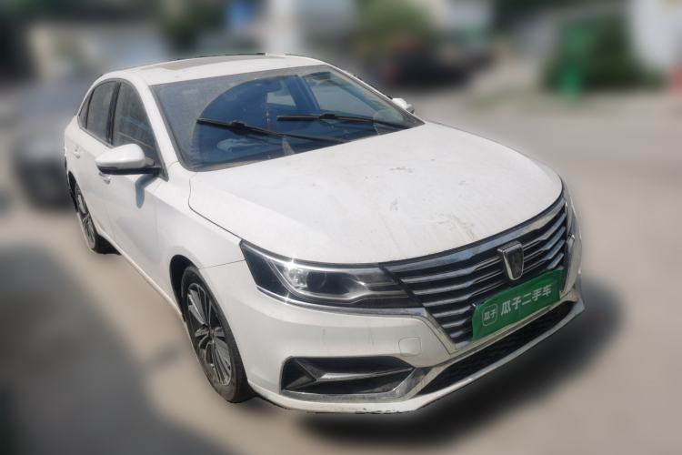 Used Roewe i6 2019 PLUS 1.6L CVT 4G Connected Flagship Deluxe Edition Front Right 45 Deg