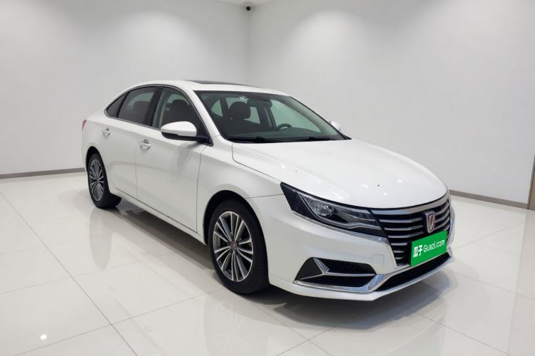 Used Roewe i6 2019 PLUS 1.6L CVT 4G Connected Flagship Deluxe Edition Front Right 45 Deg