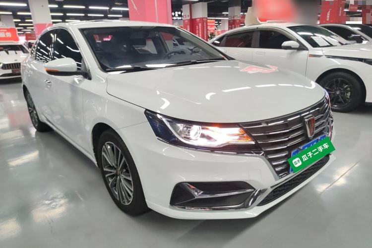 Used Roewe i6 2019 PLUS 1.6L CVT 4G Connected Flagship Deluxe Edition Front Right 45 Deg