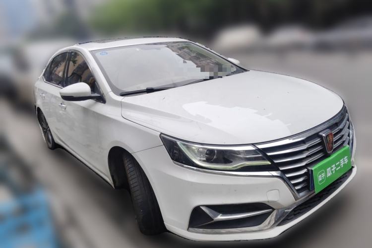 Used Roewe i6 2019 PLUS 1.6L CVT 4G Connected Flagship Deluxe Edition Front Right 45 Deg