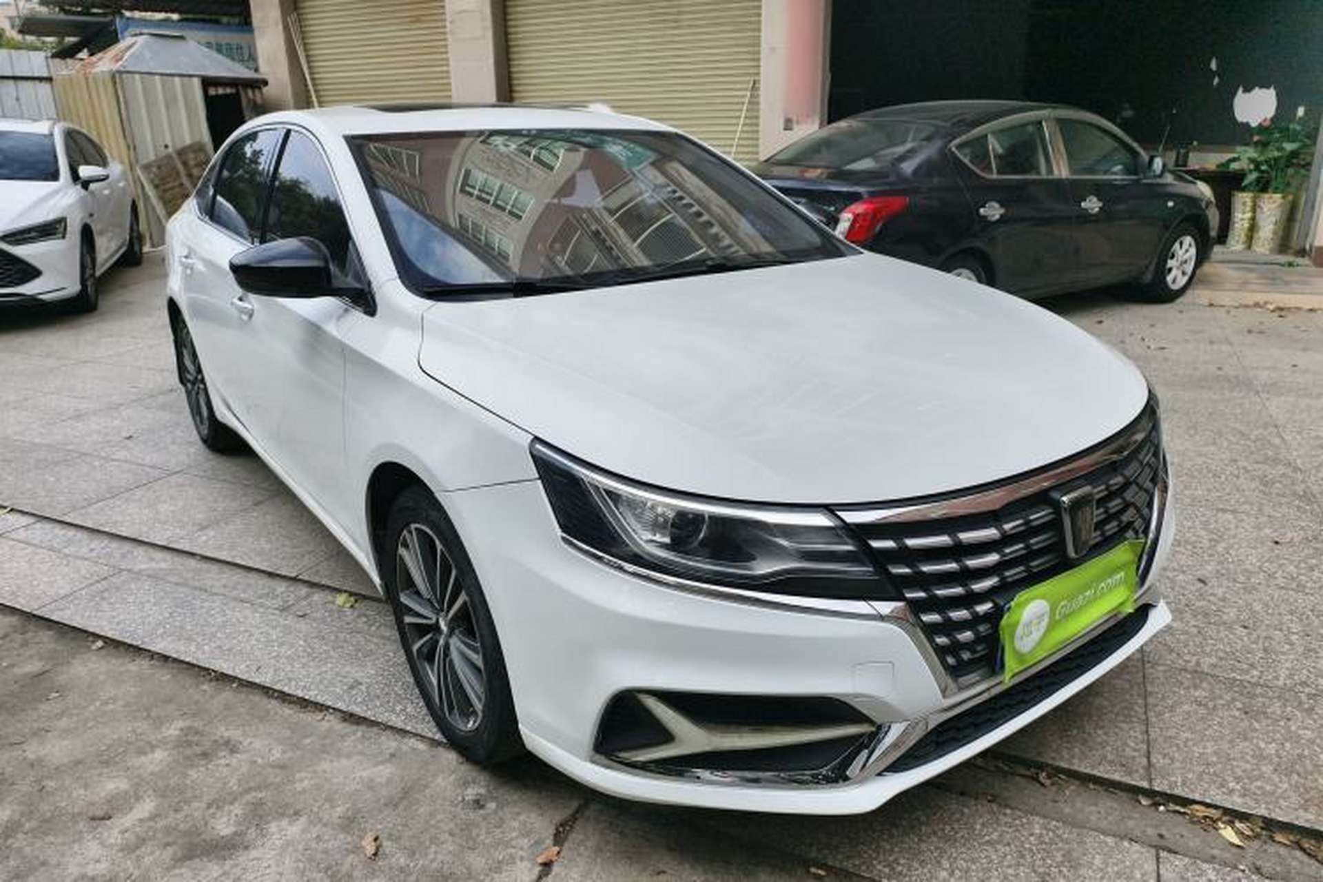 Used Roewe i6 2019 PLUS 1.6L CVT 4G Connected Flagship Deluxe Edition Front Right 45 Deg