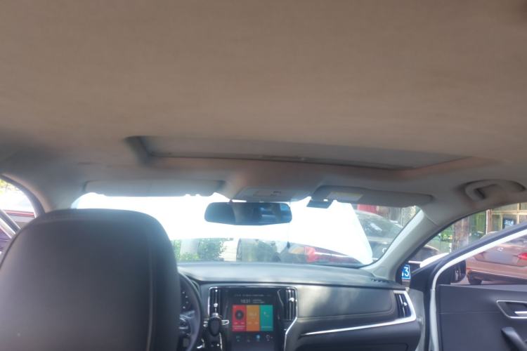Used Roewe i6 2019 PLUS 1.6L CVT 4G Connected Flagship Deluxe Edition Headliner