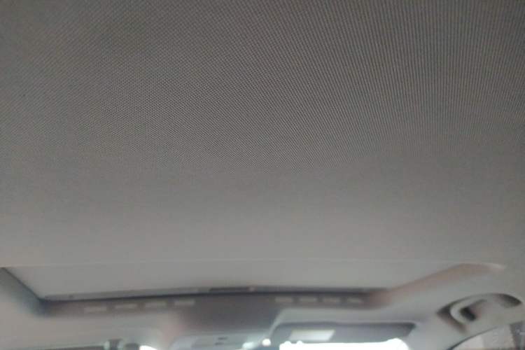 Used Roewe i6 2019 PLUS 1.6L CVT 4G Connected Flagship Deluxe Edition Headliner