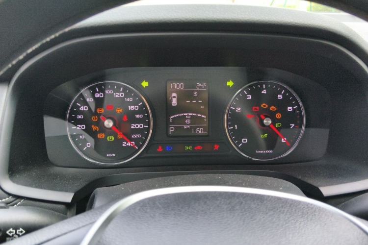Used Roewe i6 2019 PLUS 1.6L CVT 4G Connected Flagship Deluxe Edition Instrument Cluster