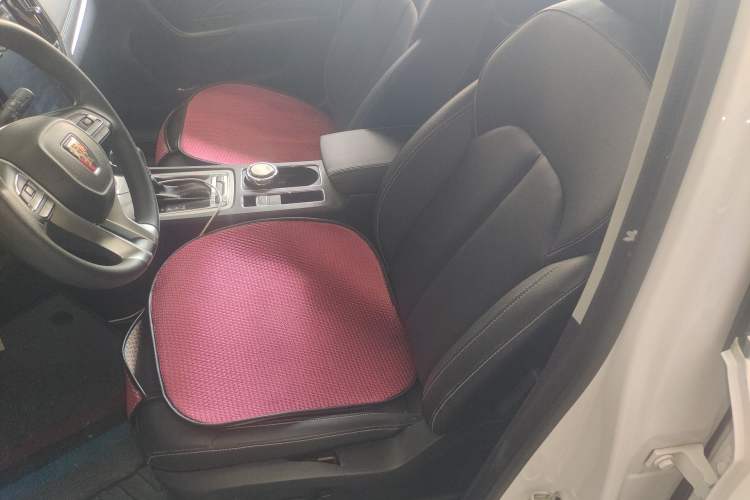 Used Roewe i6 2019 PLUS 1.6L CVT 4G Connected Luxury Deluxe Edition Left Front Seat