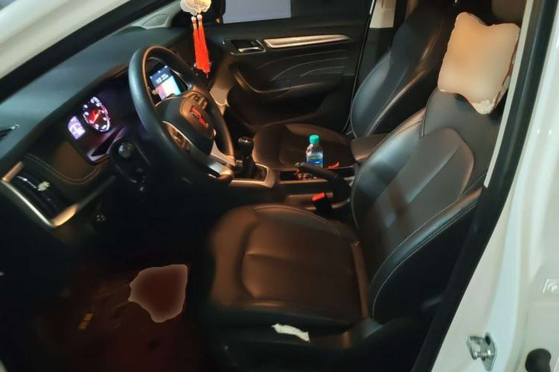 Used Roewe i6 2019 PLUS 1.6L Manual 4G Connect Flagship Deluxe Edition Left Front Seat