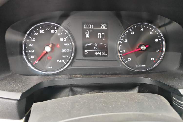 Used Roewe i6 2019 PLUS 1.6L CVT 4G Connected Flagship Deluxe Edition Odometer Close Up