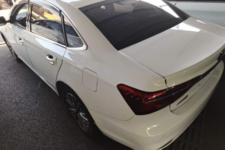 Used Roewe i6 2019 PLUS 1.6L CVT 4G Connected Flagship Deluxe Edition Rear Left 45 Deg