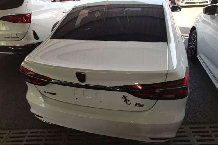 Used Roewe i6 2019 PLUS 1.6L CVT 4G Connected Flagship Deluxe Edition Rear