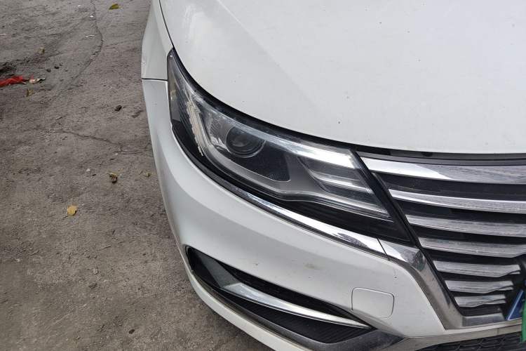 Used Roewe i6 2019 PLUS 1.6L CVT 4G Connected Flagship Deluxe Edition Right Front Headlight