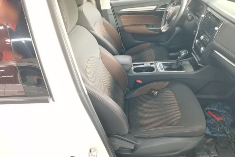 Used Roewe i6 2019 PLUS 1.6L CVT 4G Connected Luxury Deluxe Edition Right Front Seat