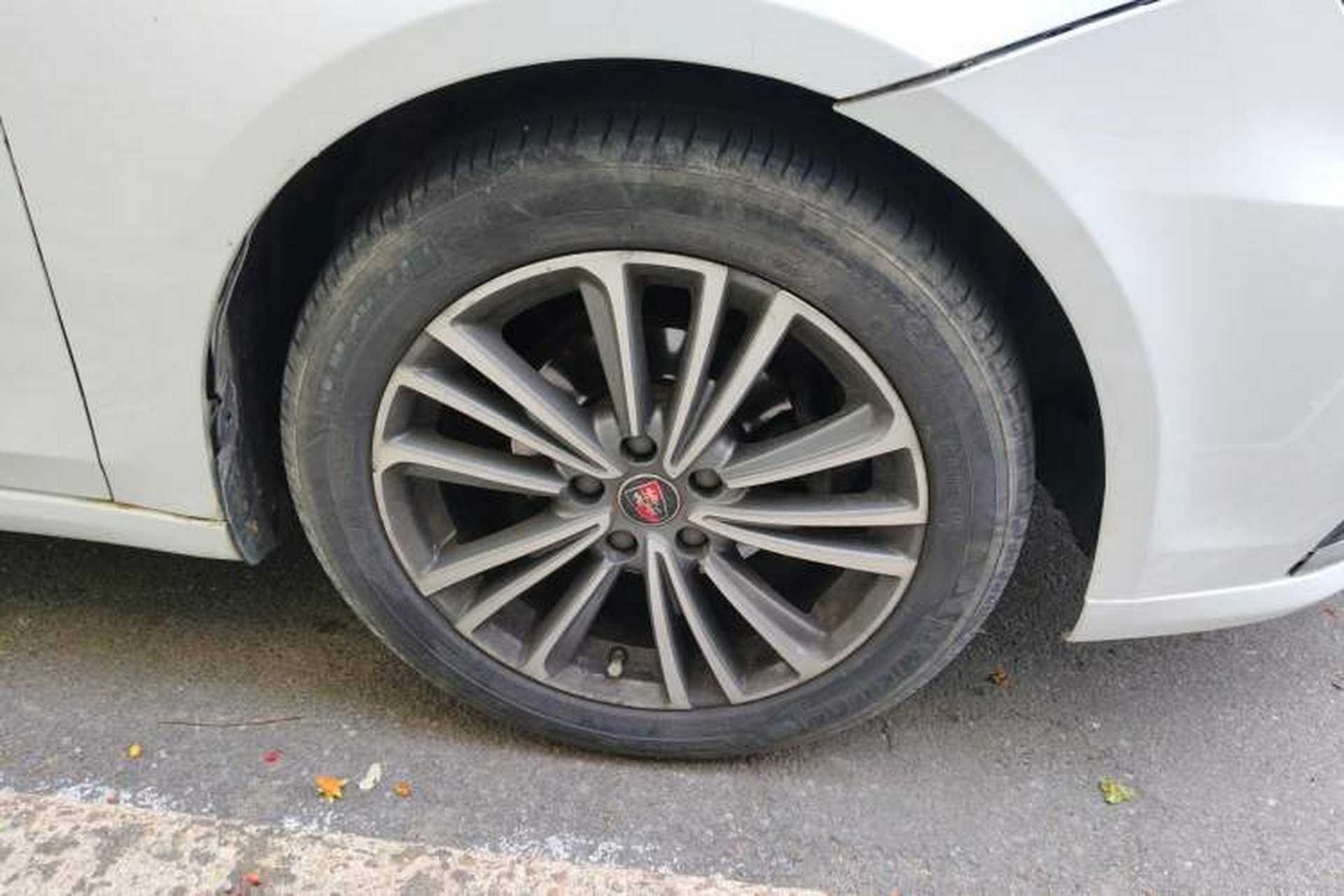 Used Roewe i6 2019 PLUS 1.6L CVT 4G Connected Flagship Deluxe Edition Right Front Wheel Hub