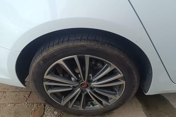 Used Roewe i6 2019 PLUS 1.6L CVT 4G Connected Flagship Deluxe Edition Right Rear Wheel Hub