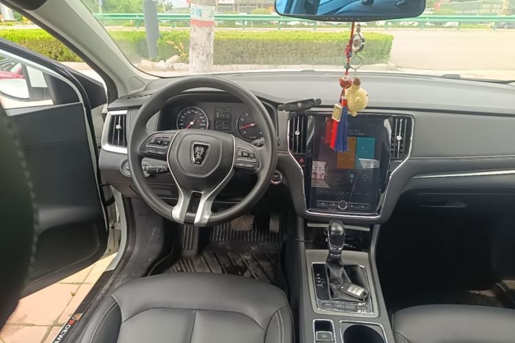Used Roewe i6 2019 PLUS 1.6L CVT 4G Connected Flagship Deluxe Edition Steering Wheel