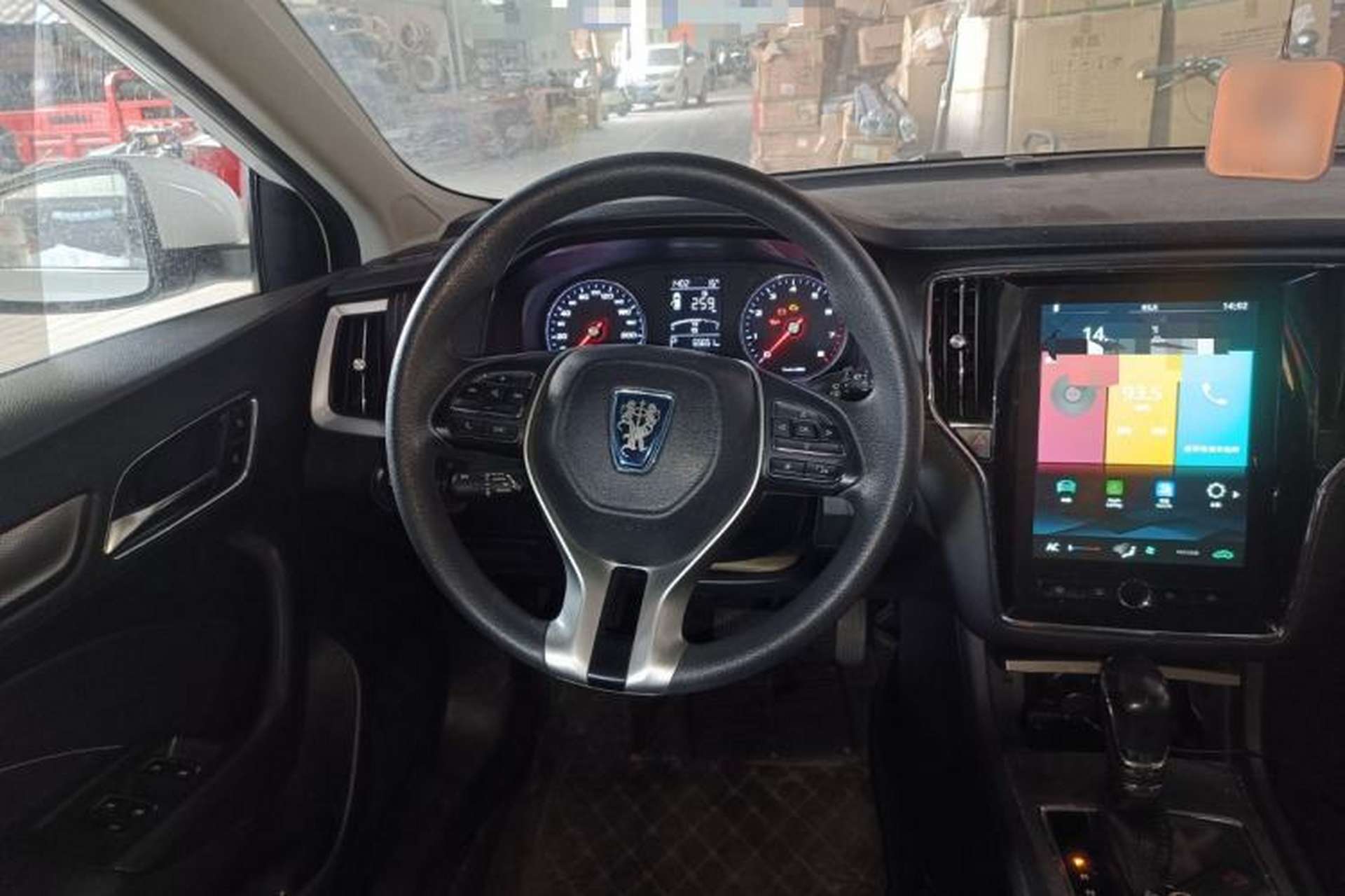 Used Roewe i6 2019 PLUS 1.6L CVT 4G Connected Flagship Deluxe Edition Steering Wheel