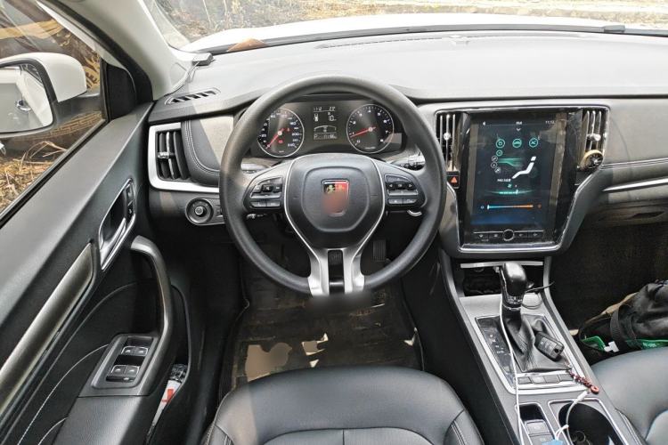 Used Roewe i6 2019 PLUS 1.6L CVT 4G Connected Flagship Deluxe Edition Steering Wheel
