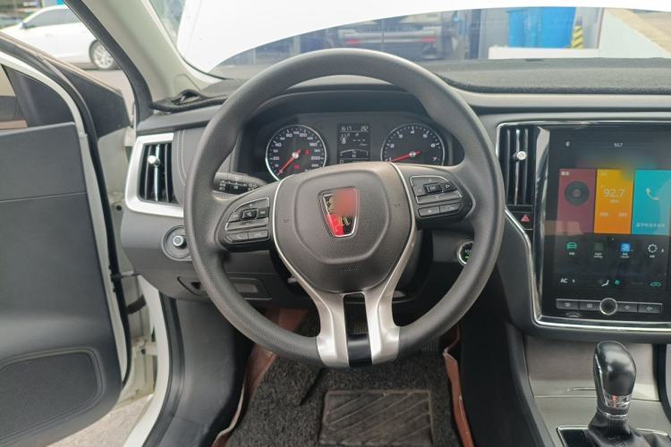 Used Roewe i6 2019 PLUS 1.6L CVT 4G Connected Flagship Deluxe Edition Steering Wheel