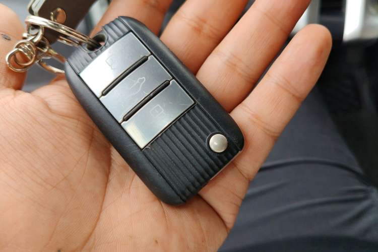 Used Roewe i6 2019 PLUS 20T TST 4G Connected Flagship Superb Edition Vehicle Key