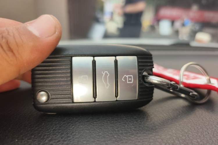 Used Roewe i6 2019 PLUS 1.6L CVT 4G Connected Flagship Deluxe Edition Vehicle Key