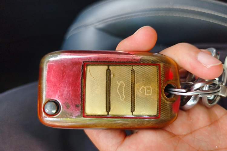 Used Roewe i6 2019 PLUS 20T TST 4G Connected Flagship Superb Edition Vehicle Key