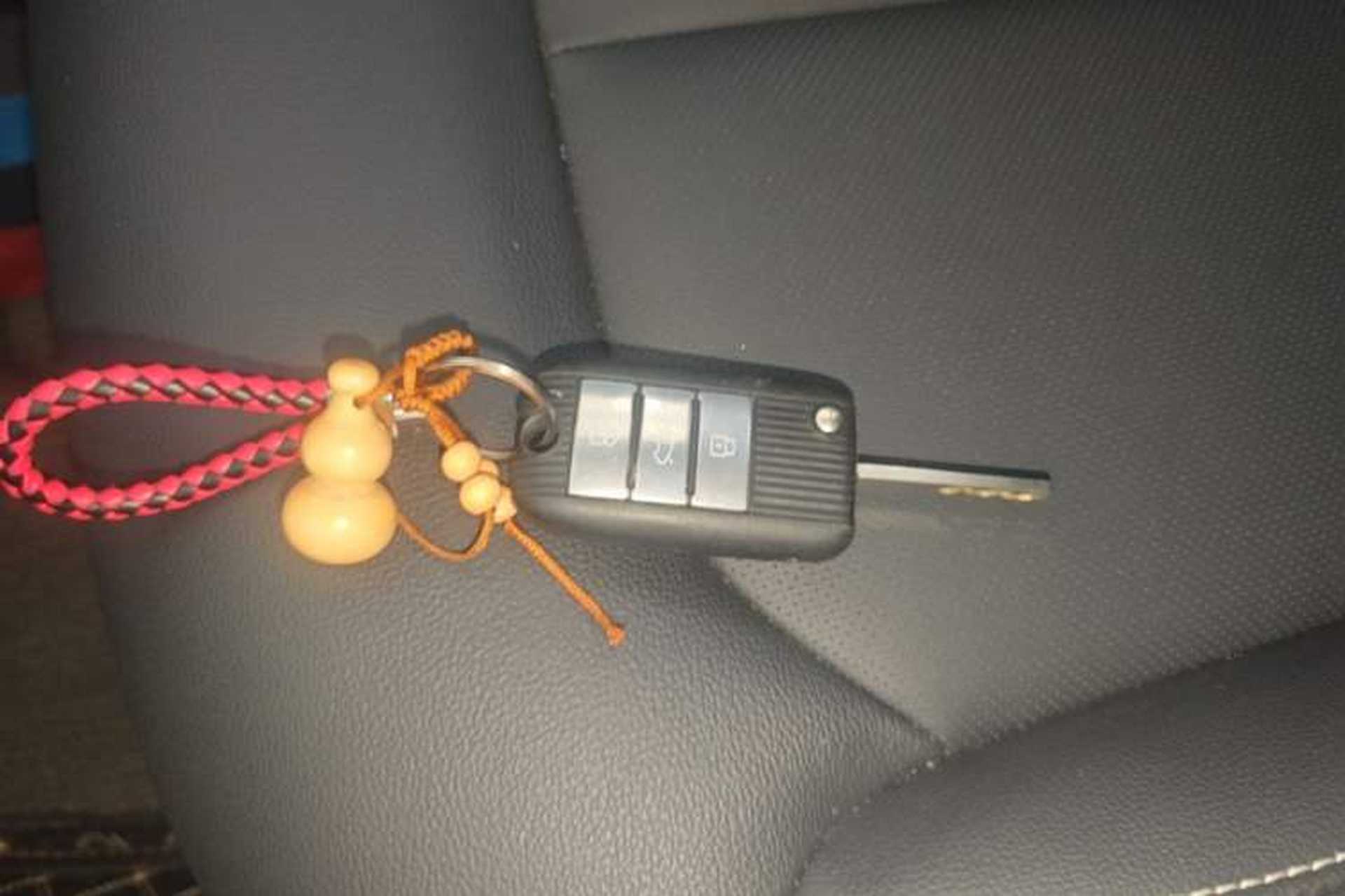 Used Roewe i6 2019 PLUS 1.6L CVT 4G Connected Flagship Deluxe Edition Vehicle Key