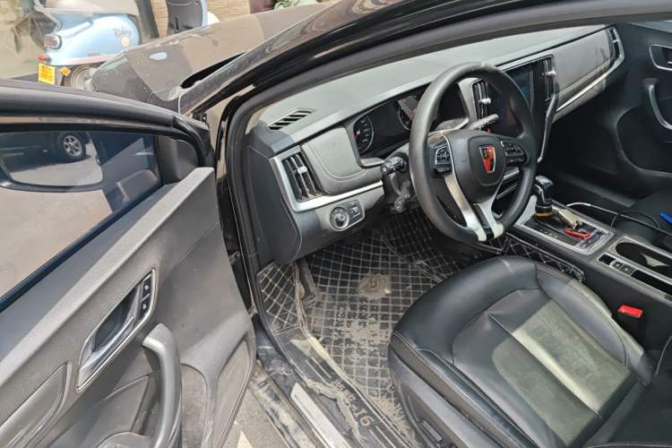 Used Roewe i6 2020 PLUS 1.6L CVT 4G Connected Glory Flagship Edition Driver Seat
