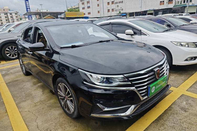 Used Roewe i6 2020 PLUS 1.6L CVT 4G Connected Glory Flagship Edition Front Right 45 Deg