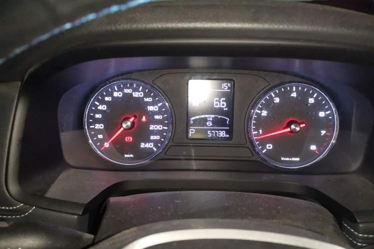 Used Roewe i6 2020 PLUS 1.6L CVT 4G Connected Glory Flagship Edition Instrument Cluster