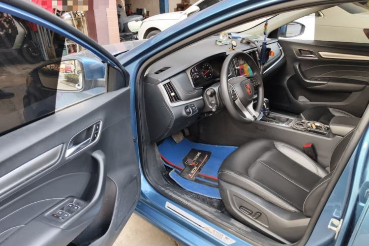 Used Roewe i6 2020 PLUS 1.6L CVT 4G Connected Glory Flagship Edition Driver Seat