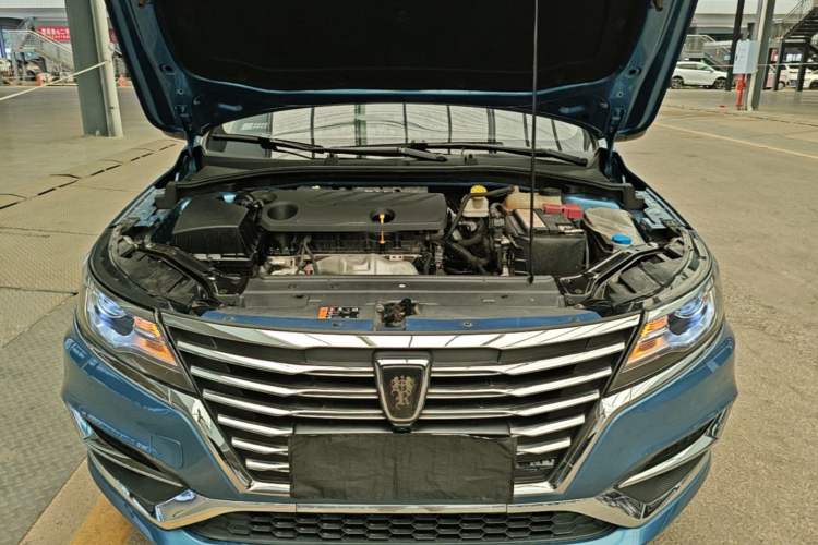 Used Roewe i6 2020 PLUS 1.6L CVT 4G Connected Glory Flagship Edition Engine Bay