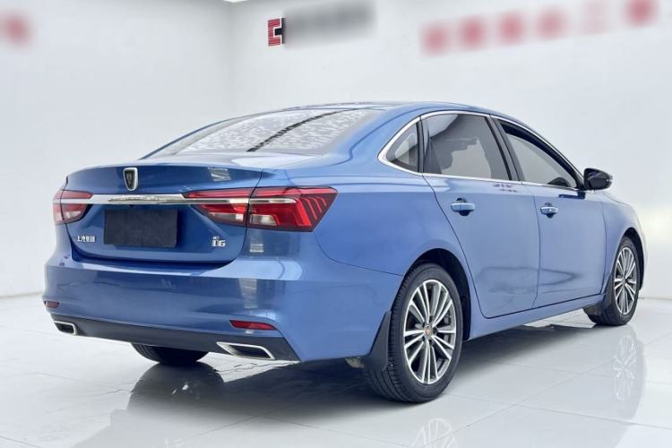 Used Roewe i6 2020 PLUS 1.6L CVT 4G Connected Glory Flagship Edition Exterior 5