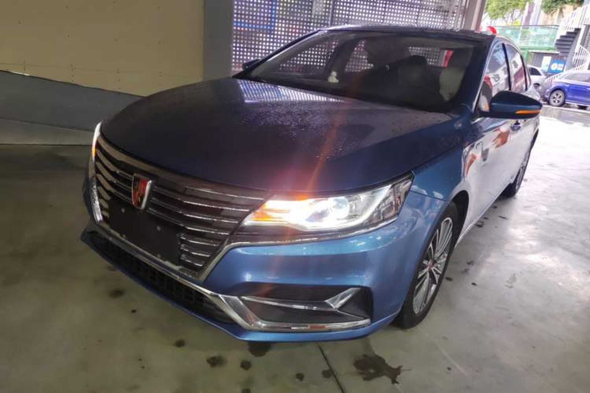 Used Roewe i6 2020 PLUS 1.6L CVT 4G Connected Glory Flagship Edition Front Left 45 Deg