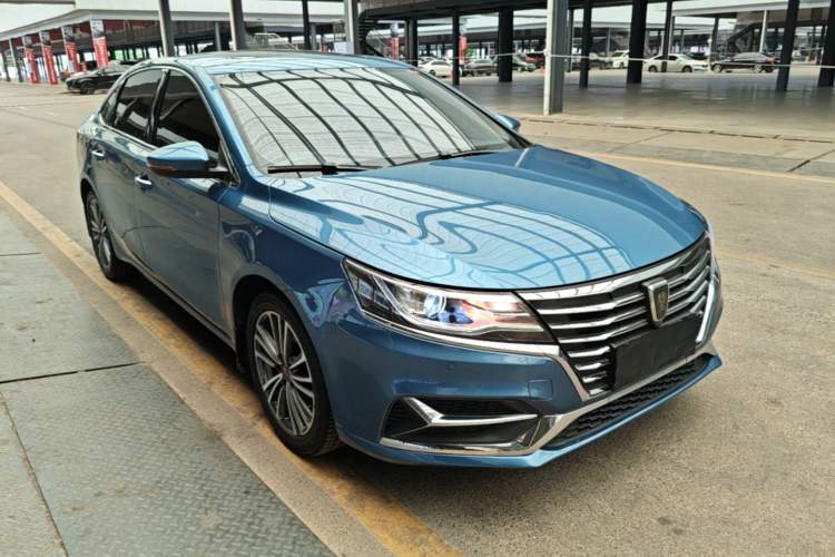 Used Roewe i6 2020 PLUS 1.6L CVT 4G Connected Glory Flagship Edition Front Right 45 Deg